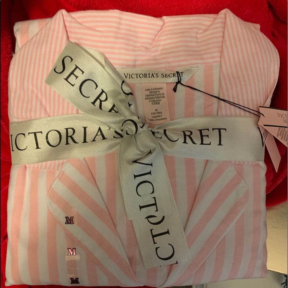 VS pajama set with slippers